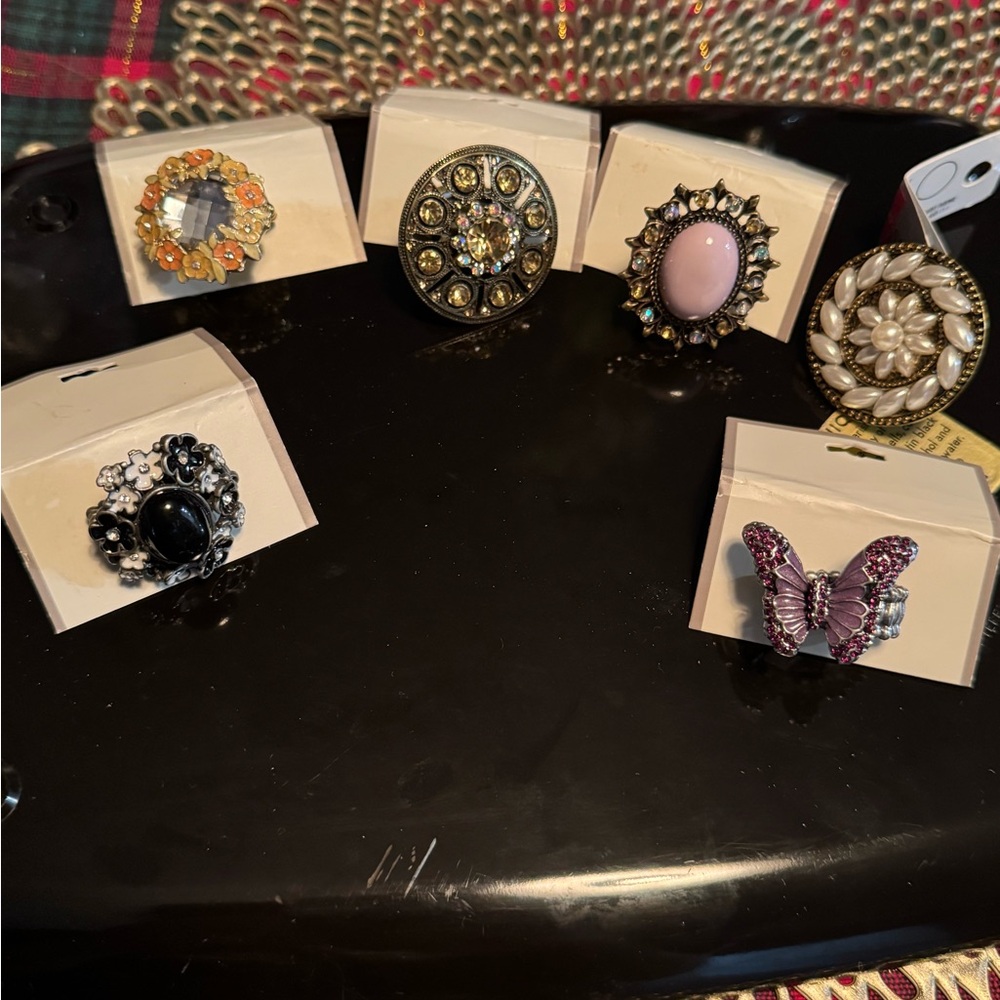 Jewelry Lot of 6 Trendy Costume Stretch Rings